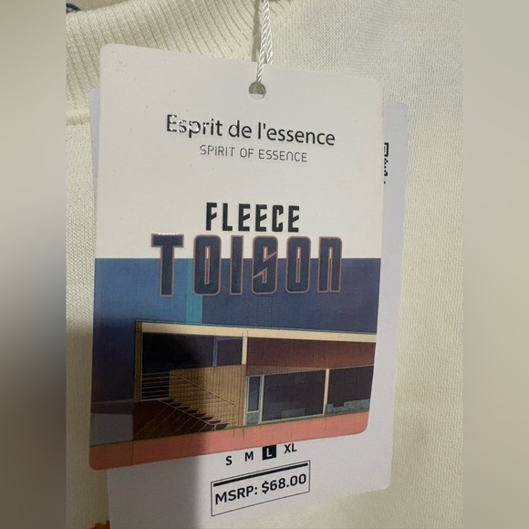 NWT Cream Crewneck Sweatshirt with Teddy Bear Graphic by Denim & Flower - Picture 4 of 7